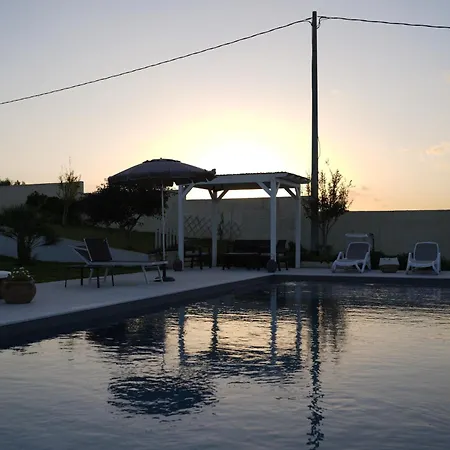 Apartment Triona Con Piscina