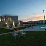 Triona Noto Con Piscina
