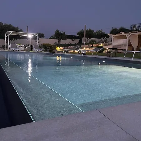 Apartment Triona Con Piscina