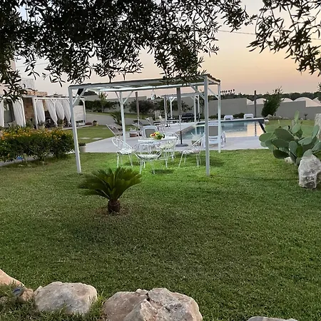 Triona Noto Con Piscina Apartamento