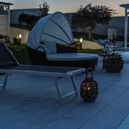 Triona Con Piscina